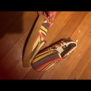 Gap Kids Canvas Shoes size 9